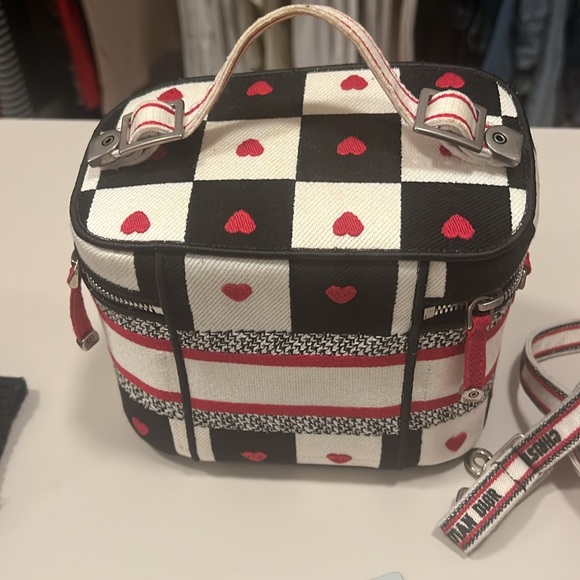 Authentic good condition - Picture 4 of 4